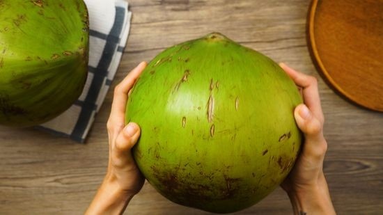How To Choose Coconut With More Water 